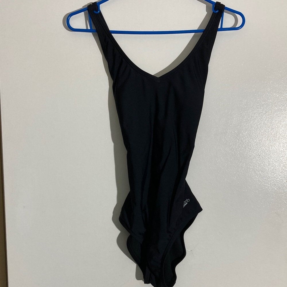 Speedo One Peice Bathing Suit With Cross Crossstraps 6